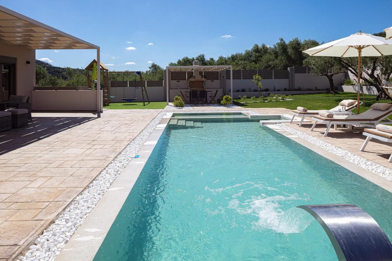 Koin Villa Sunrise, With Heated Pool & Whirlpool Pérama Kültér fotó